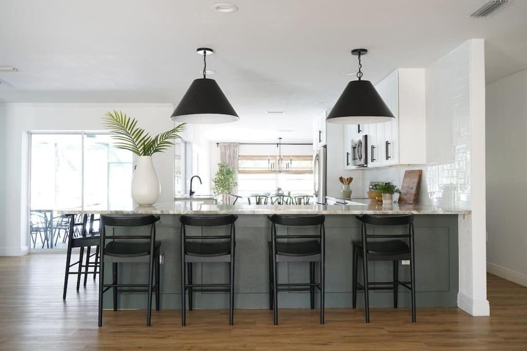 Remodeled 4Br Pool Home / Golf View/Near Beaches 萨拉索塔 外观 照片