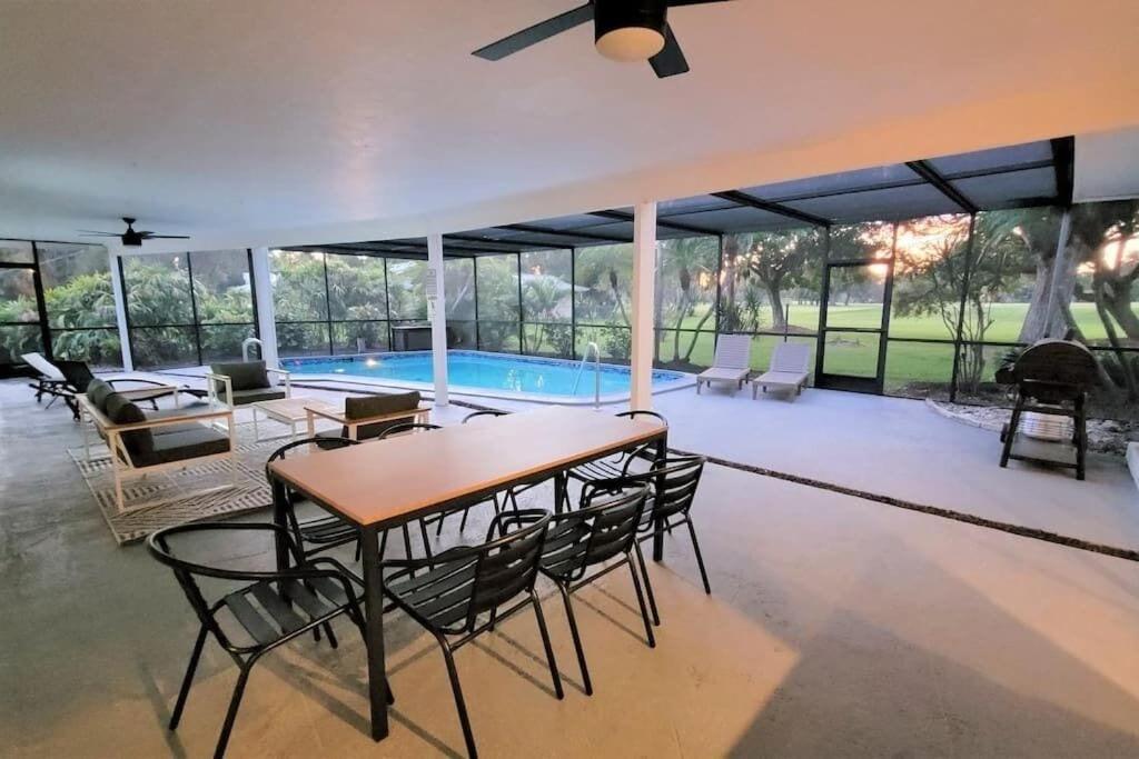 Remodeled 4Br Pool Home / Golf View/Near Beaches 萨拉索塔 外观 照片